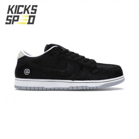 Medicom Toy x Dunk Low SB Size 36-46